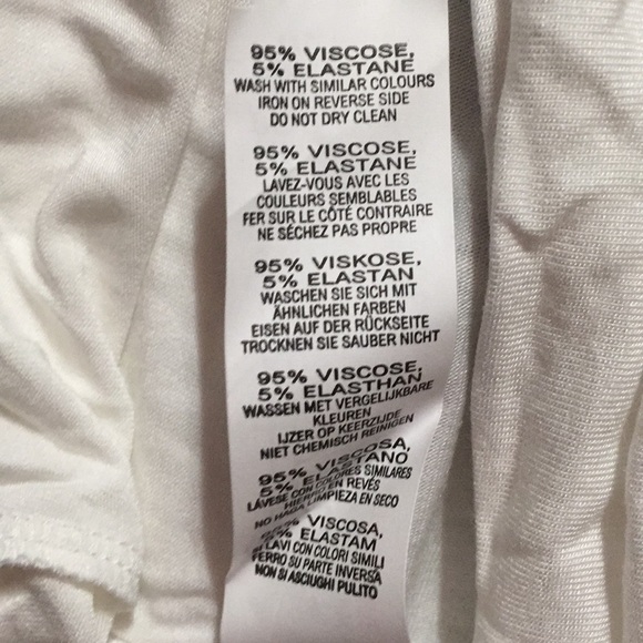 🌸HOST PICK🌸Off the Shoulder. Ruffled Sleeve. - Picture 3 of 3